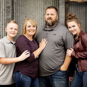 Meet your Posher, Clark mindy